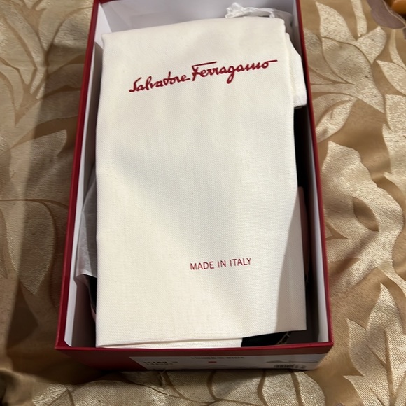 Brand new Salvatore Ferragamo Kim 2 Pink Espadrilles Host Pick - Picture 5 of 7